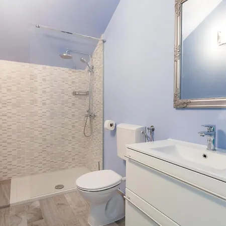 Lovely In Kastel Stafilic With Jacuzzi Apartment *